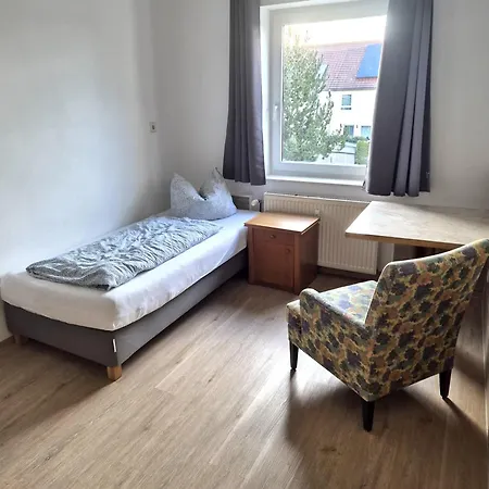 Gaestehaus Am Suedpark Apartament Merseburg